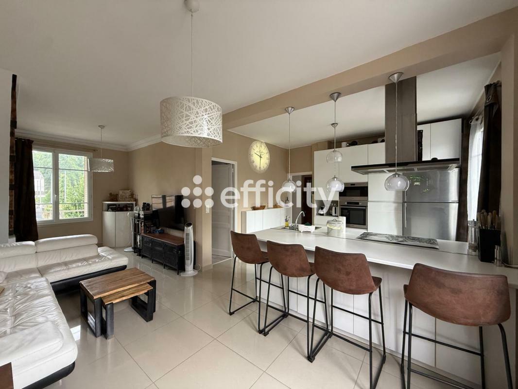 Дом с 3 спальнями в Мант-ла-Жоли, Франция № 347050