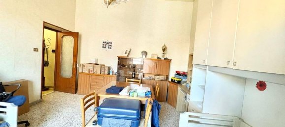 1 chambre Appartement à Naples, Italy No. 273465 3
