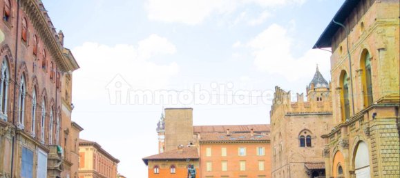 2 Schlafzimmer Wohnung in Bologna, Italy, Nr. 298556 2