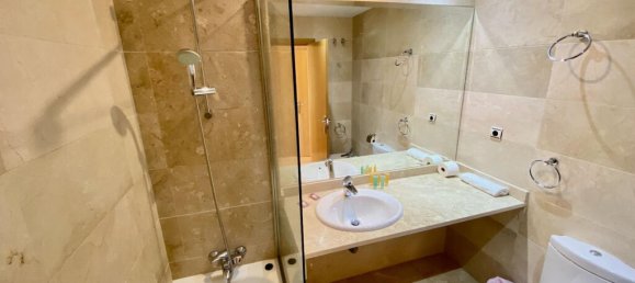 2 bedrooms Apartment in Estepona, Spain No. 185078 3