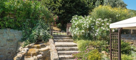 6 bedrooms Villa in Castiglion Fiorentino, Italy No. 57202 5