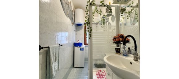 Квартира с 2 спальнями в Неттуно, Италия № 335439 16