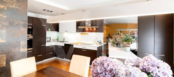 Apartamento de 2 dormitorios en Mariahilf, Austria No. 216347 9