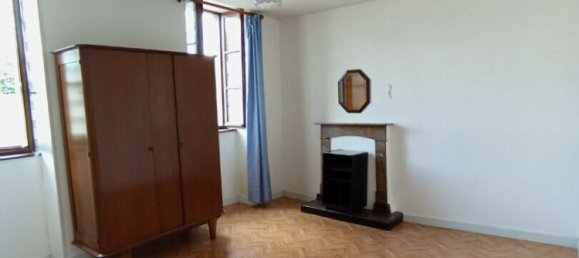 2 Schlafzimmer Haus in Mayenne, France, Nr. 357612 3