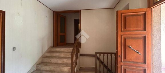 4 bedrooms Villa in Collazzone, Italy No. 197135 37