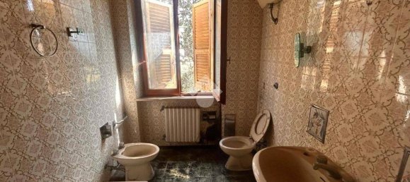 4 bedrooms Villa in Collazzone, Italy No. 197135 42