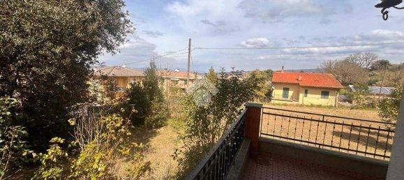 4 bedrooms Villa in Collazzone, Italy No. 197135 10