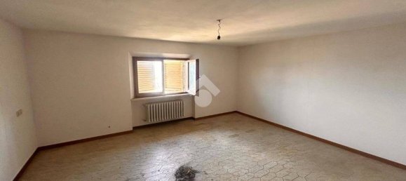 4 bedrooms Villa in Collazzone, Italy No. 197135 23