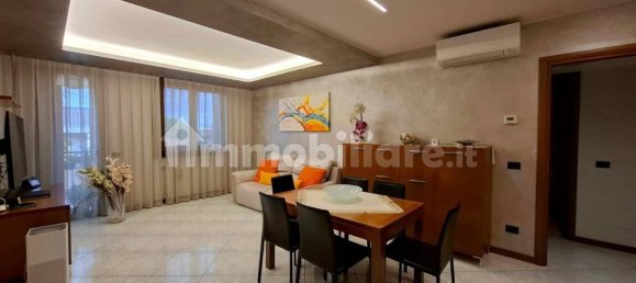 Квартира с 3 спальнями в Орио аль Серио, Италия № 324836 3