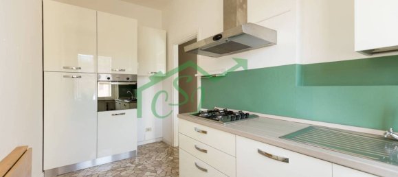 1 bedroom Apartment in Milan, Italy No. 377321 6