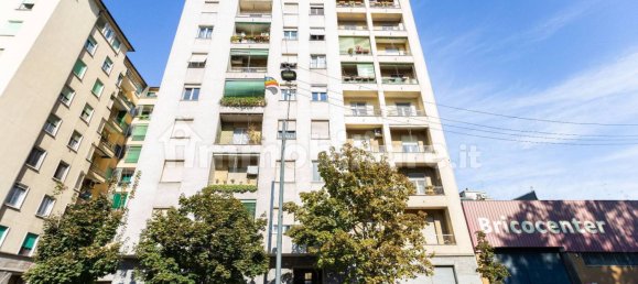 1 bedroom Apartment in Milan, Italy No. 377321 21