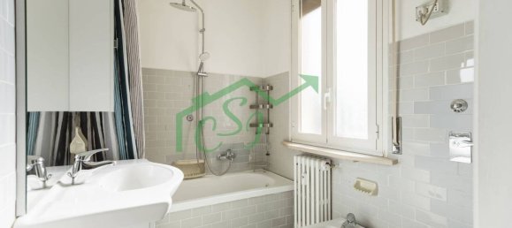 1 bedroom Apartment in Milan, Italy No. 377321 17