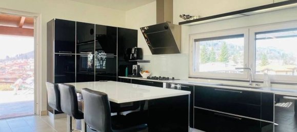 4 bedrooms Villa in Marchirolo, Italy No. 332146 24