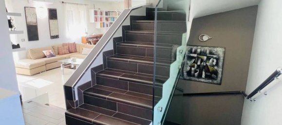 4 bedrooms Villa in Marchirolo, Italy No. 332146 34