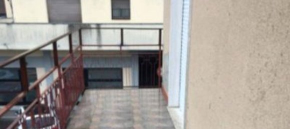 3 rooms Apartment in Lungavilla, Italy No. 181353 26