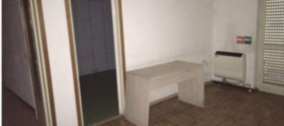 3 rooms Apartment in Lungavilla, Italy No. 181353 12