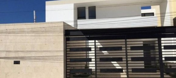 3 bedrooms House in Yucatan, Mexico No. 148342 2