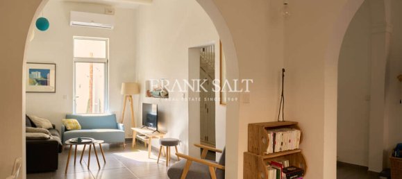 2 bedrooms Townhouse in Victoria, Malta No. 5944 5