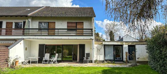 1 bedroom Townhouse in Bonn, Germany No. 101689 3