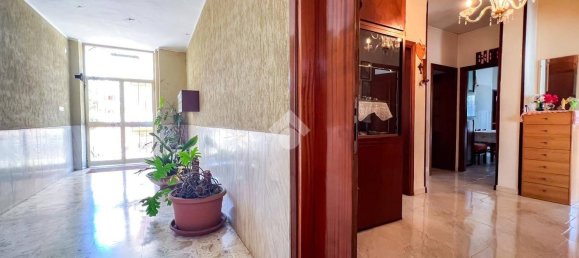 3 bedrooms Apartment in Formia, Italy No. 269228 2