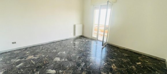 3 Schlafzimmer Wohnung in Valenzano, Italy, Nr. 321912 2