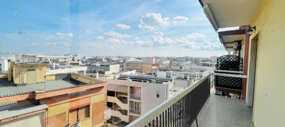 3 Schlafzimmer Wohnung in Valenzano, Italy, Nr. 321912 19