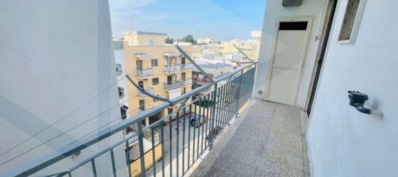 3 Schlafzimmer Wohnung in Valenzano, Italy, Nr. 321912 27