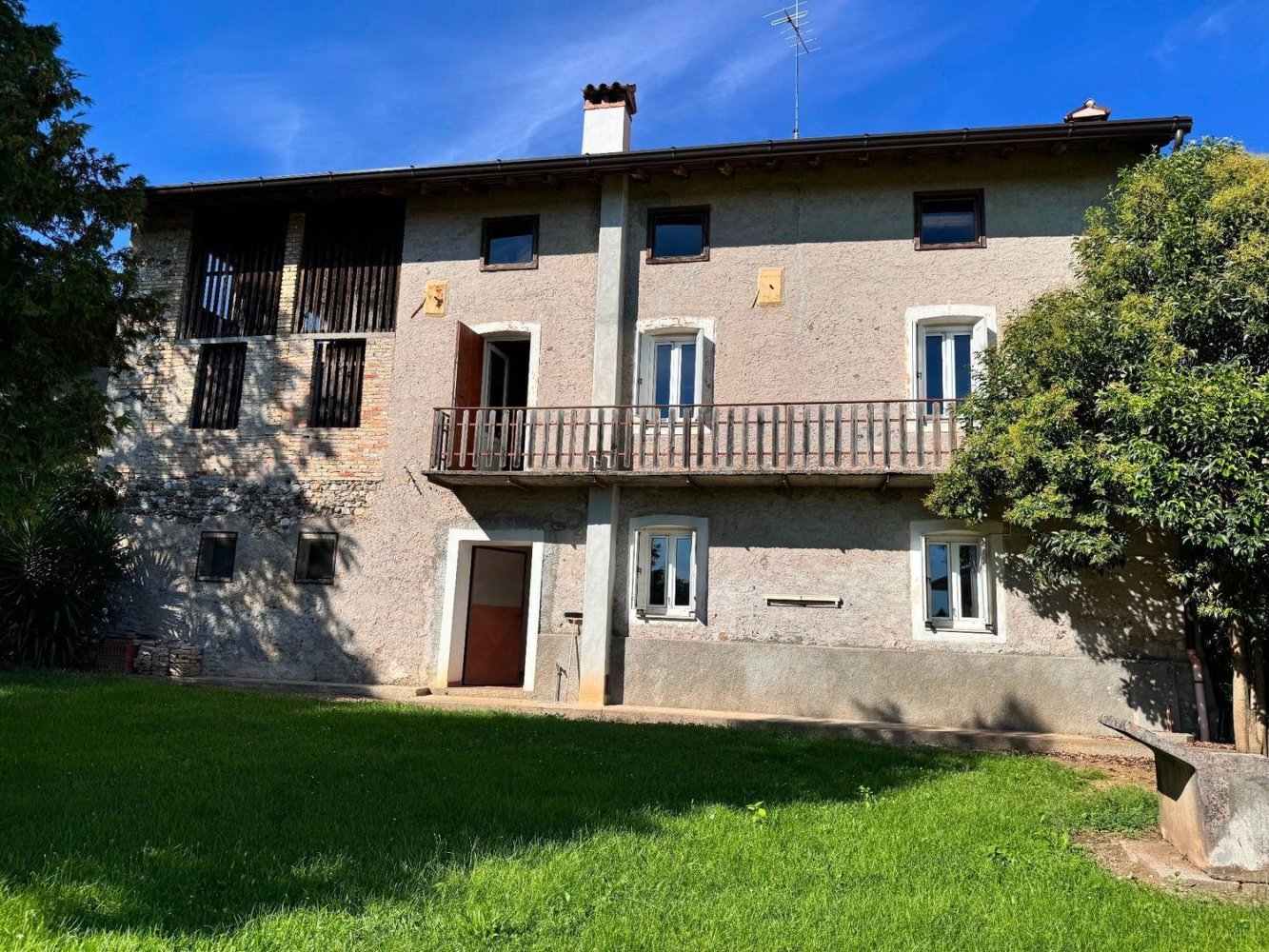Casa T5 em Udine, Italy N.º 379114