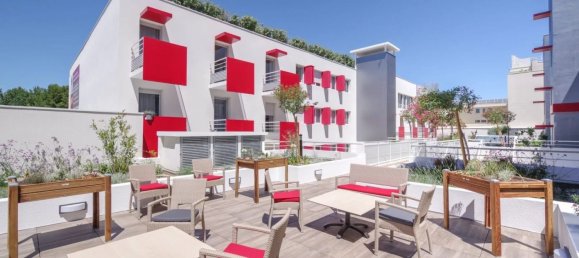 2 rooms Apartment in Avignon, France No. 194596 4