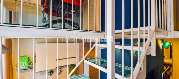 1 bedroom Apartment in Milan, Italy No. 328668 4