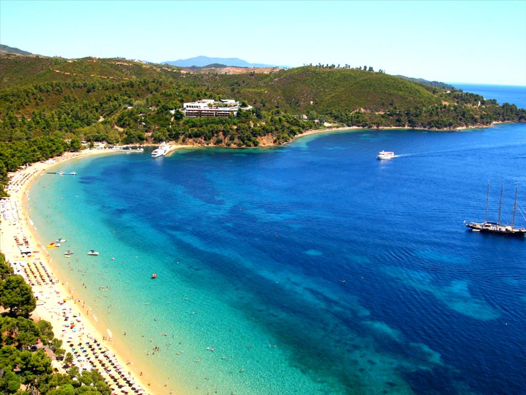21776m² Hotel for sale in Sporades, Thessaly, Thessaly and Central Greece, Greece № 6635