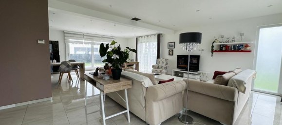 3 bedrooms House in Sundhoffen, France No. 58175 3