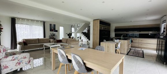 3 bedrooms House in Sundhoffen, France No. 58175 2