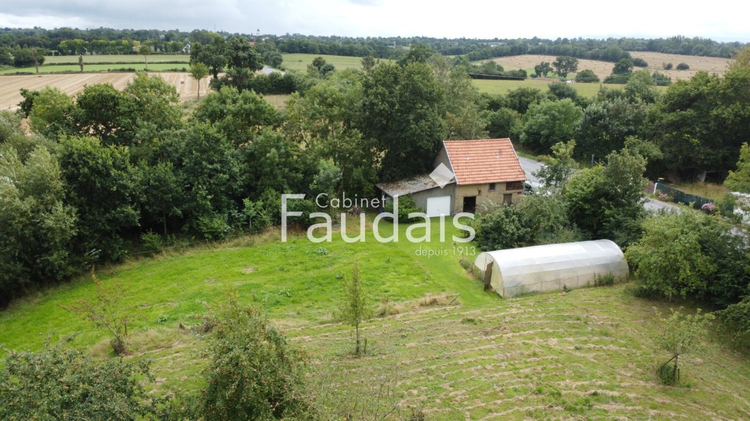  Land in Manche, France No. 293148