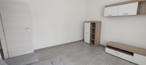 Квартира с 2 спальнями в Виджевано, Италия № 365589 2