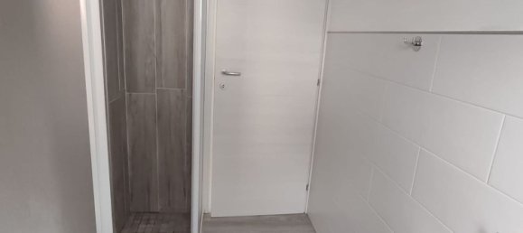 Квартира с 2 спальнями в Виджевано, Италия № 365589 6