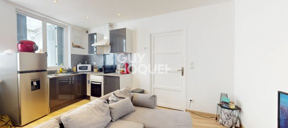 3 Schlafzimmer Gebäude in Luynes, France, Nr. 59945 6