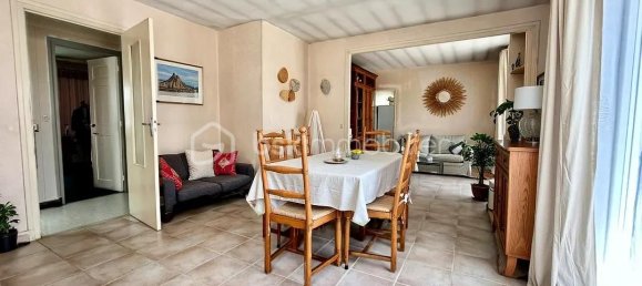 Дом с 4 спальнями в Сен-э-Марн, Франция № 325428 6