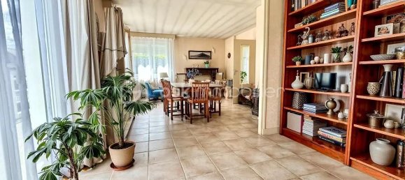 Дом с 4 спальнями в Сен-э-Марн, Франция № 325428 7