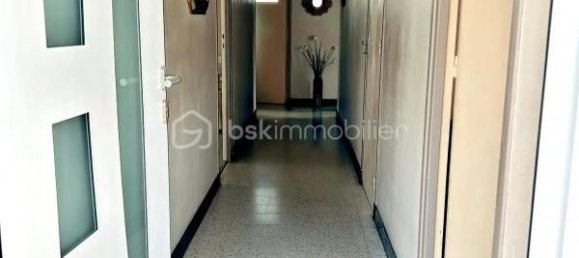 Дом с 4 спальнями в Сен-э-Марн, Франция № 325428 5