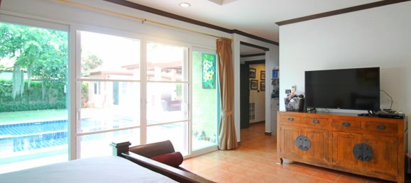 4 bedrooms Cafe / restaurant in Pattaya, Thailand No. 7088 6