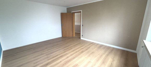 Bungalow de 3 dormitorios en Neustadt an der Waldnaab, Germany No. 221702 14