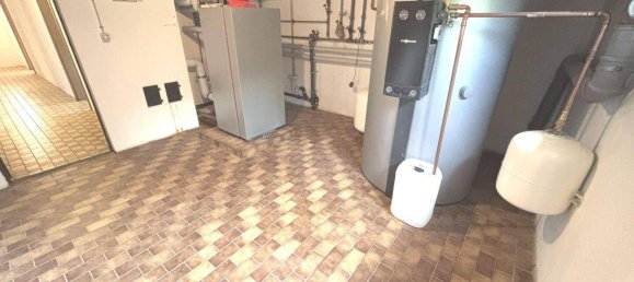 Bungalow de 3 dormitorios en Neustadt an der Waldnaab, Germany No. 221702 17