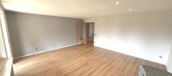 Bungalow de 3 dormitorios en Neustadt an der Waldnaab, Germany No. 221702 8