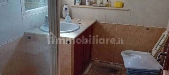 2 bedrooms House in Guidonia Montecelio, Italy No. 296316 10
