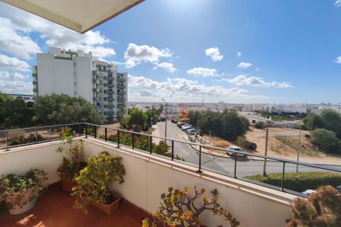 Apartamento de 3 dormitorios en Portimao, Portugal No. 351423
