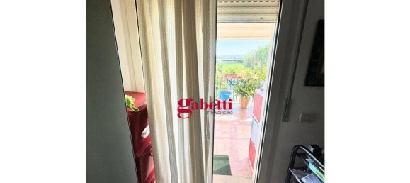 2 Schlafzimmer Wohnung in Rimini, Italy, Nr. 303660 5