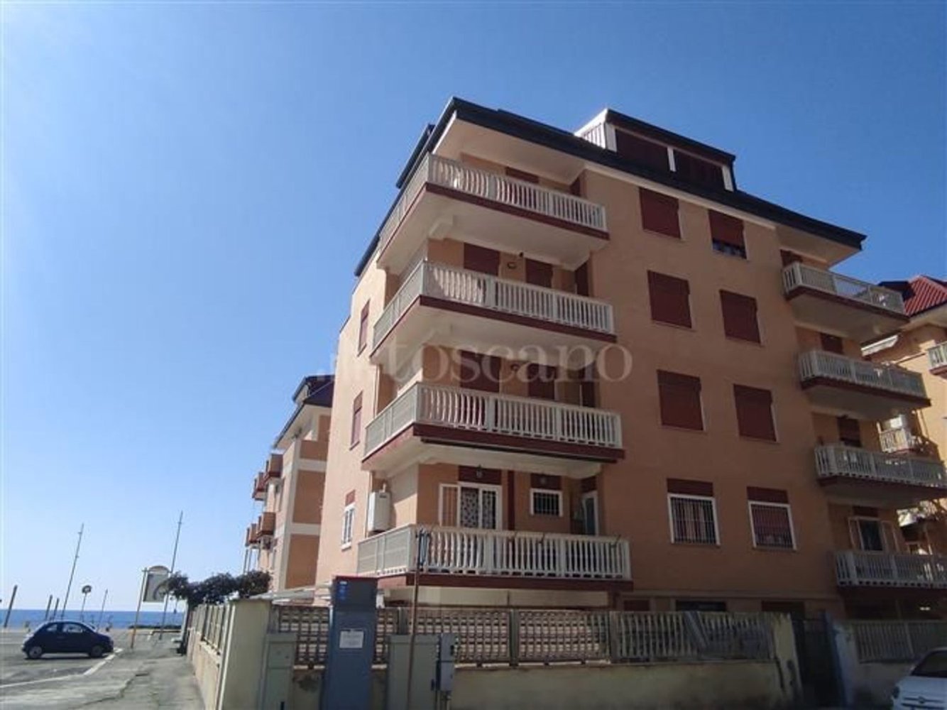 2 rooms Apartment in Rome, Italy No. 46747