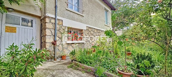 3 chambres Bâtiment à Cachan, France No. 182890 14