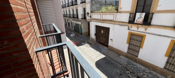 4 bedrooms Apartment in Cordoba, Spain No. 160786 3